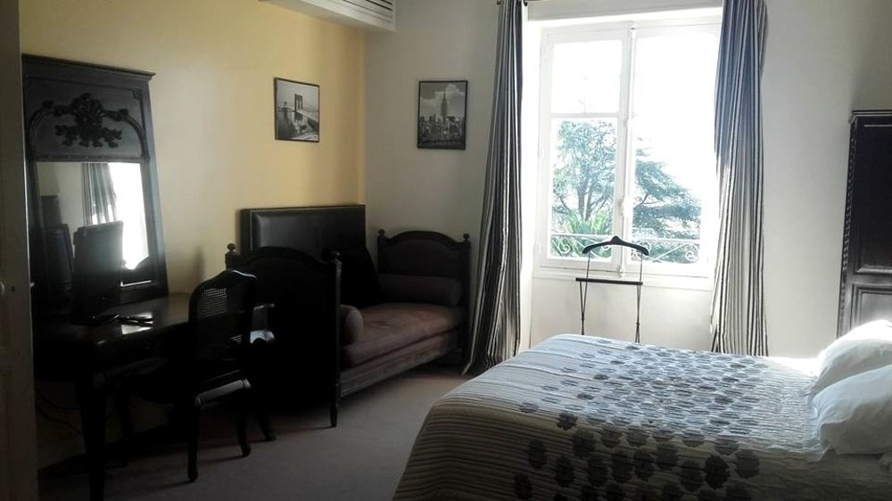 Hotel La Villa Saint-Pierre-dʼIrube 외부 사진