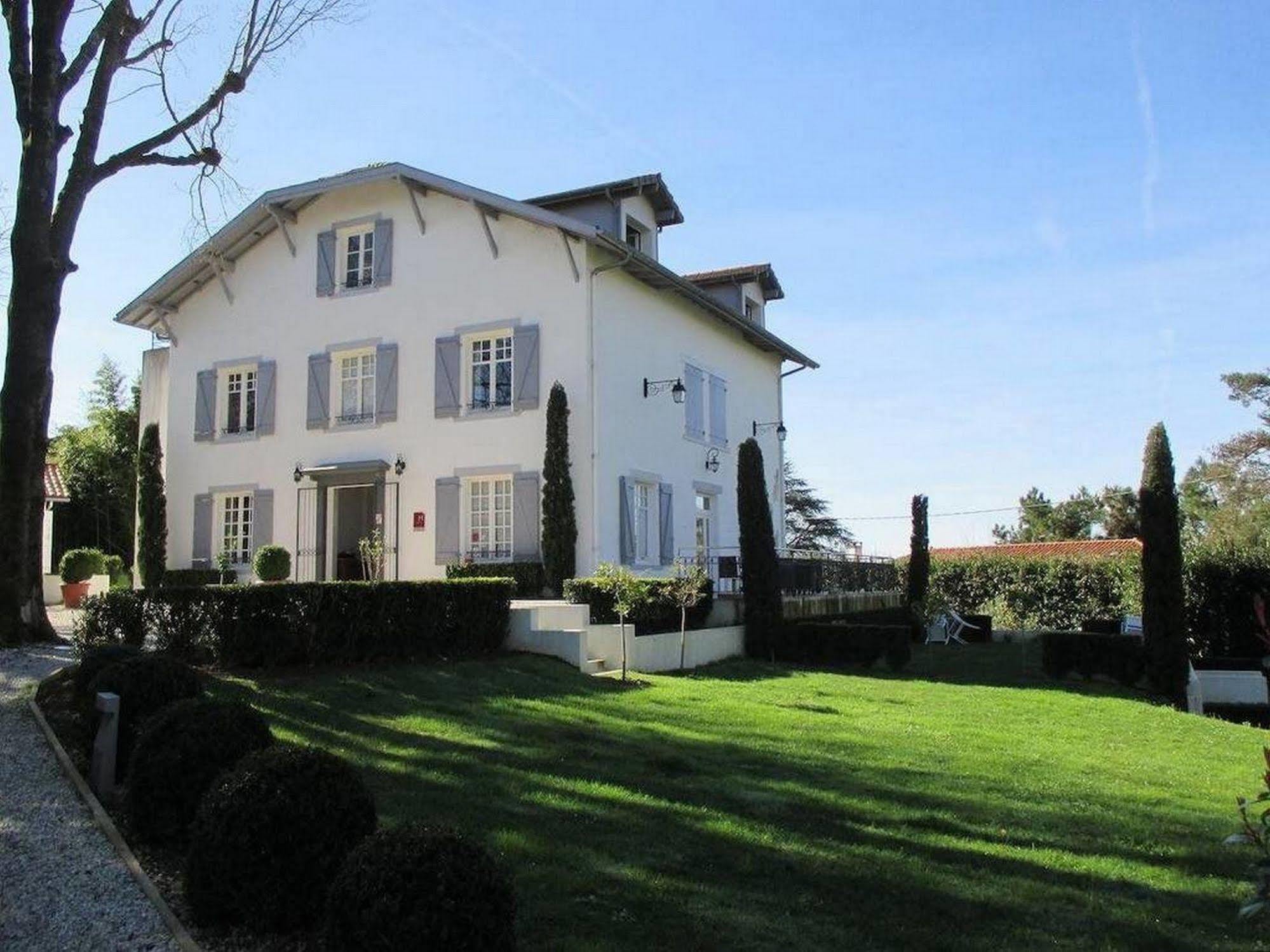 Hotel La Villa Saint-Pierre-dʼIrube 외부 사진